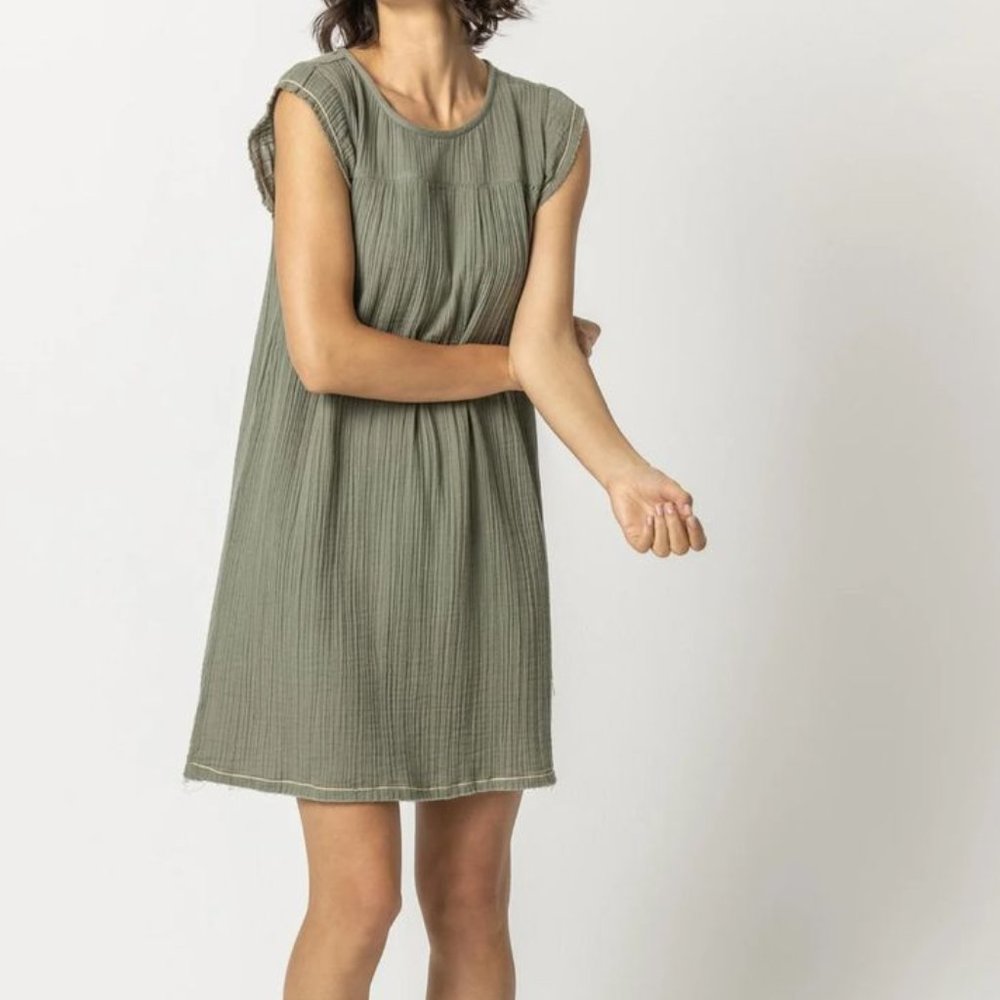 LILLA P CAP SLEEVE SHIFT DRESS ALOE SIZE S NWT